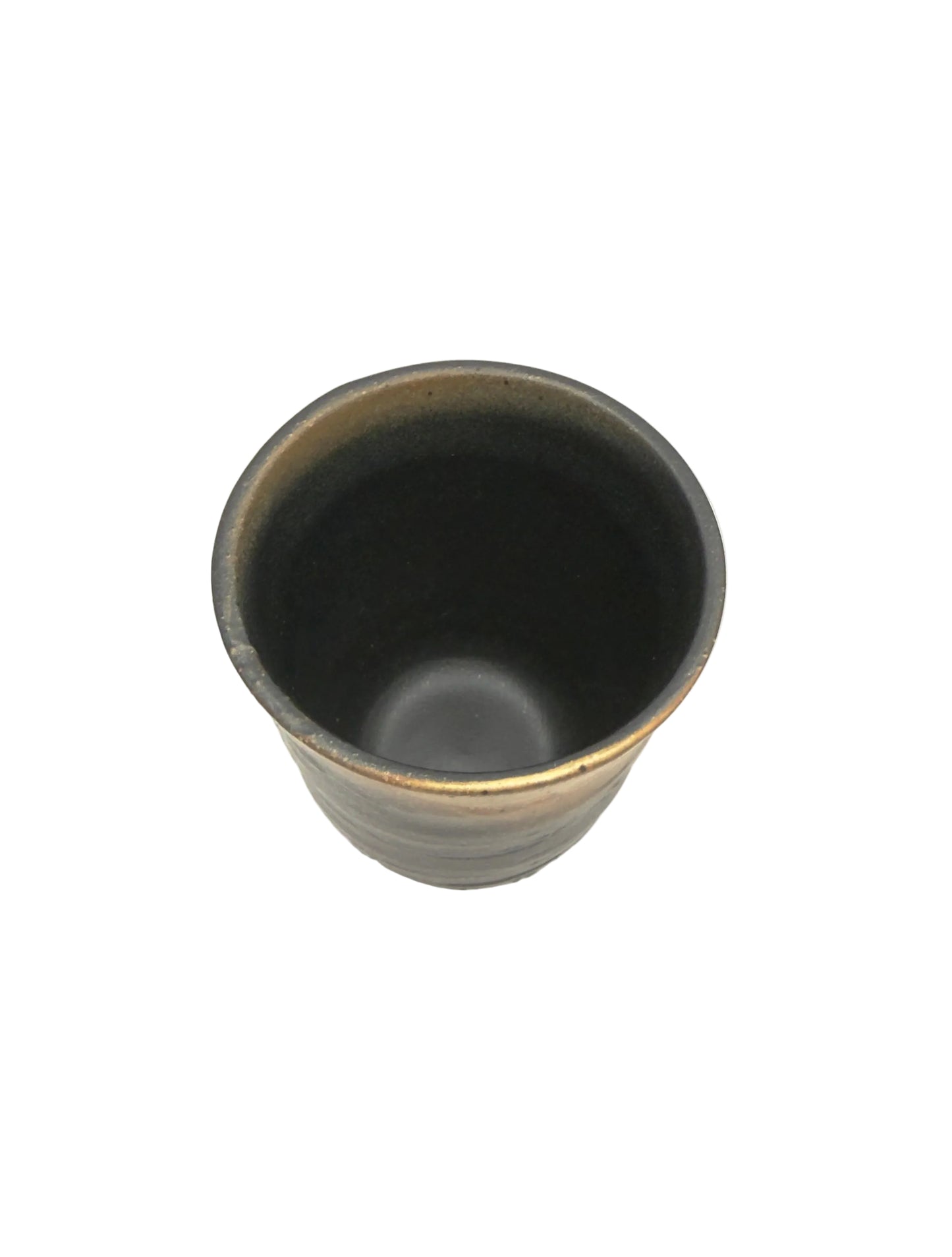 Dunkle Japanische Keramik-Teetasse – Minimalistische Eleganz in traditionellem Stil
