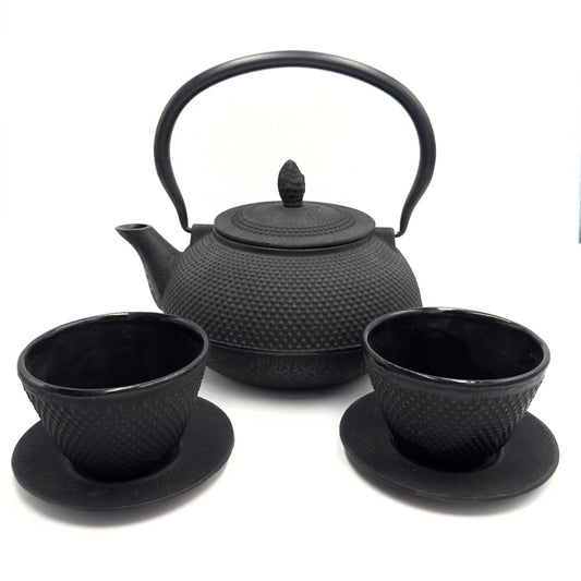 Cast Iron Teapot Set Black – Japanese Elegance for Special Tea Moments
