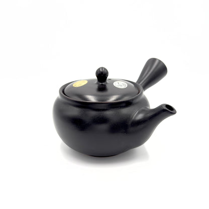 Japanische Handteekanne „Kyusu“ – Matte Schwarzoptik mit integriertem 360°-Sieb