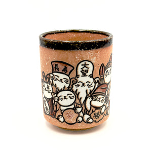Japanische Glücks-Teetasse – Traditionelle Keramiktasse mit Glückssymbolen