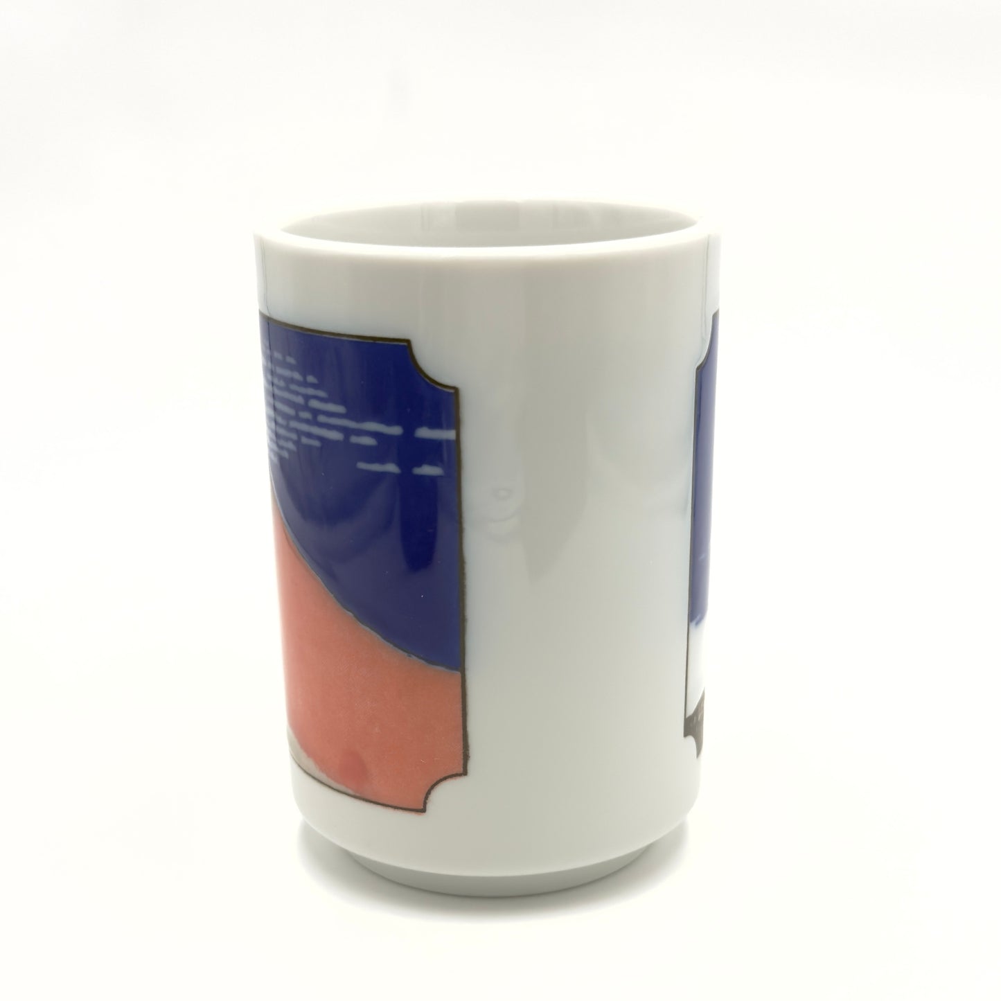 Tasse de thé japonaise avec motif Fuji – Entre tradition et art
