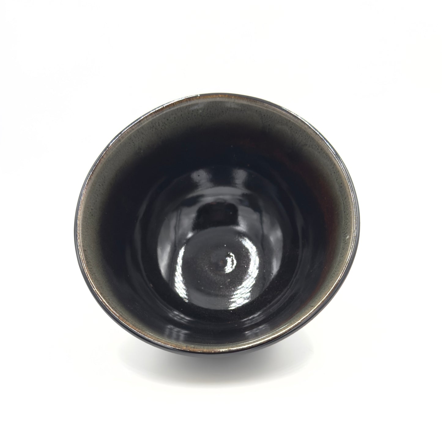 Japanische Matcha-Schale „Black Harmony“ – Elegante Chawan in tiefschwarzer Glasur