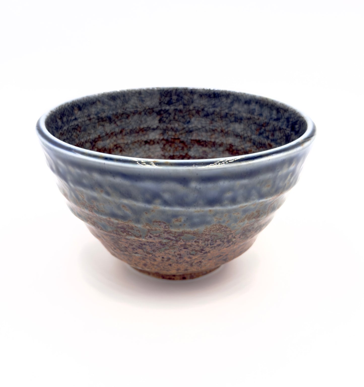 Japanische Matcha-Schale „Blue Earth“ – Traditionelle Chawan mit einzigartiger Glasur